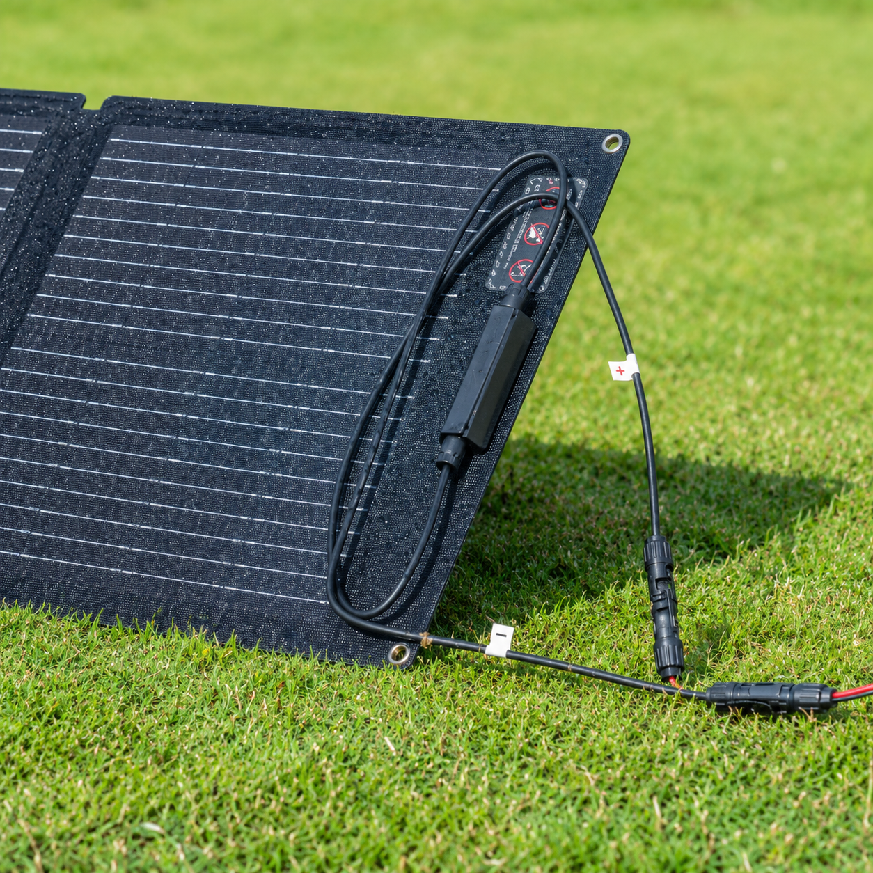 110-Watt Portable Solar Panel, Foldable Solar Charger Chainable for Power Station /Generator, Waterproof for Outdoors